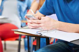 Are Phones in Class Distracting?